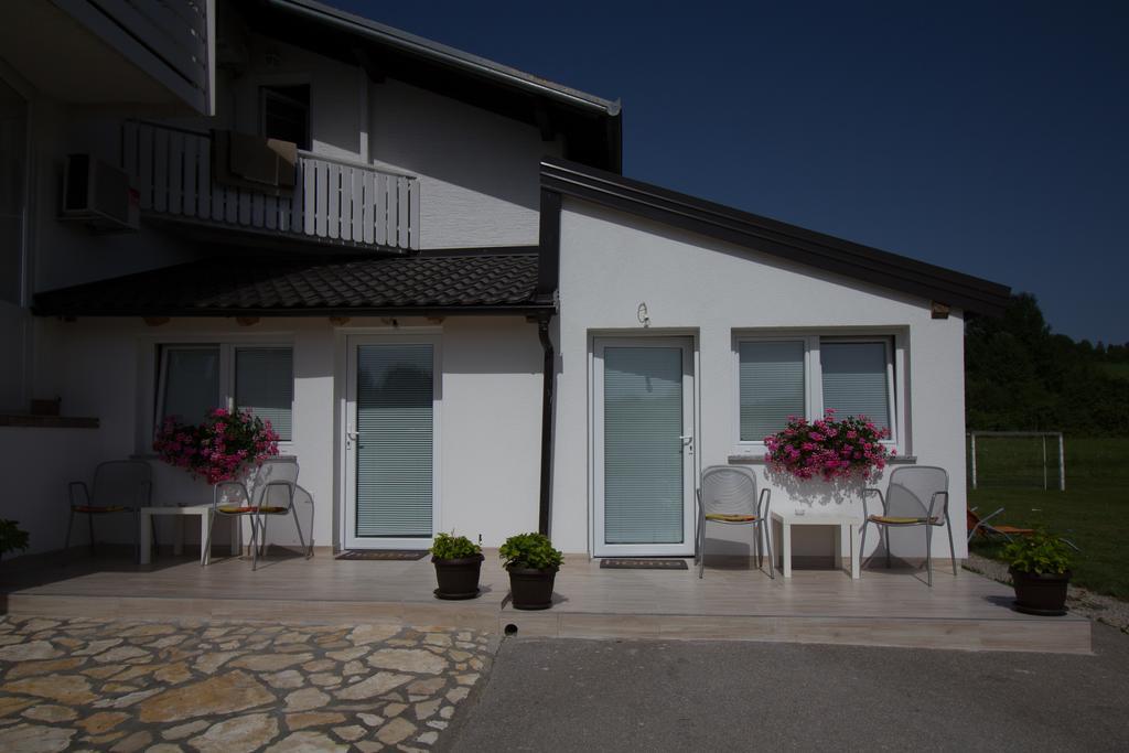 House Zupan Otel Rakovica Dış mekan fotoğraf